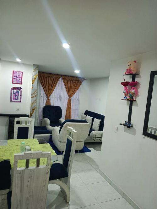 Apartamento en venta en Bosque De Los Alpes, Bogotá · foto 2 de 15
