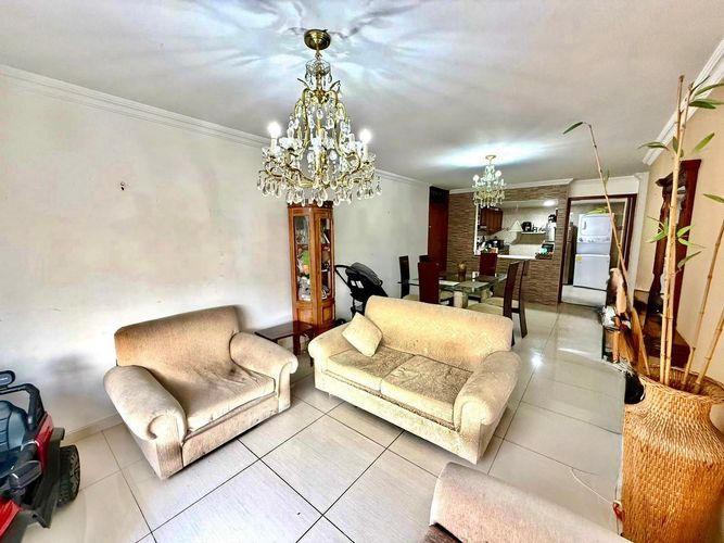 Apartamento de 3 alcobas en venta en Ciudad Jardin, Cali, 132 m² · foto 5 de 11