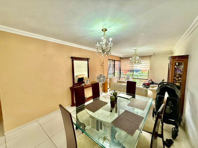 Apartamento de 3 alcobas en venta en Ciudad Jardin, Cali, 132 m² · foto 7 de 11