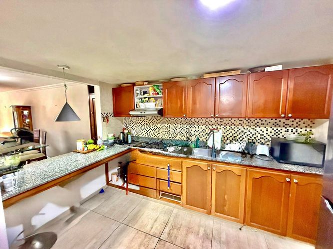 Apartamento de 3 alcobas en venta en Ciudad Jardin, Cali, 132 m² · foto 10 de 11