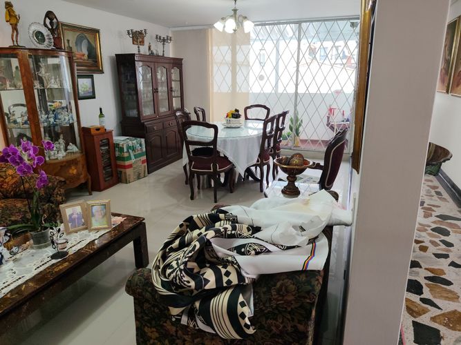Casa en venta en El Contador, Bogotá, 600 m² · foto 5 de 7