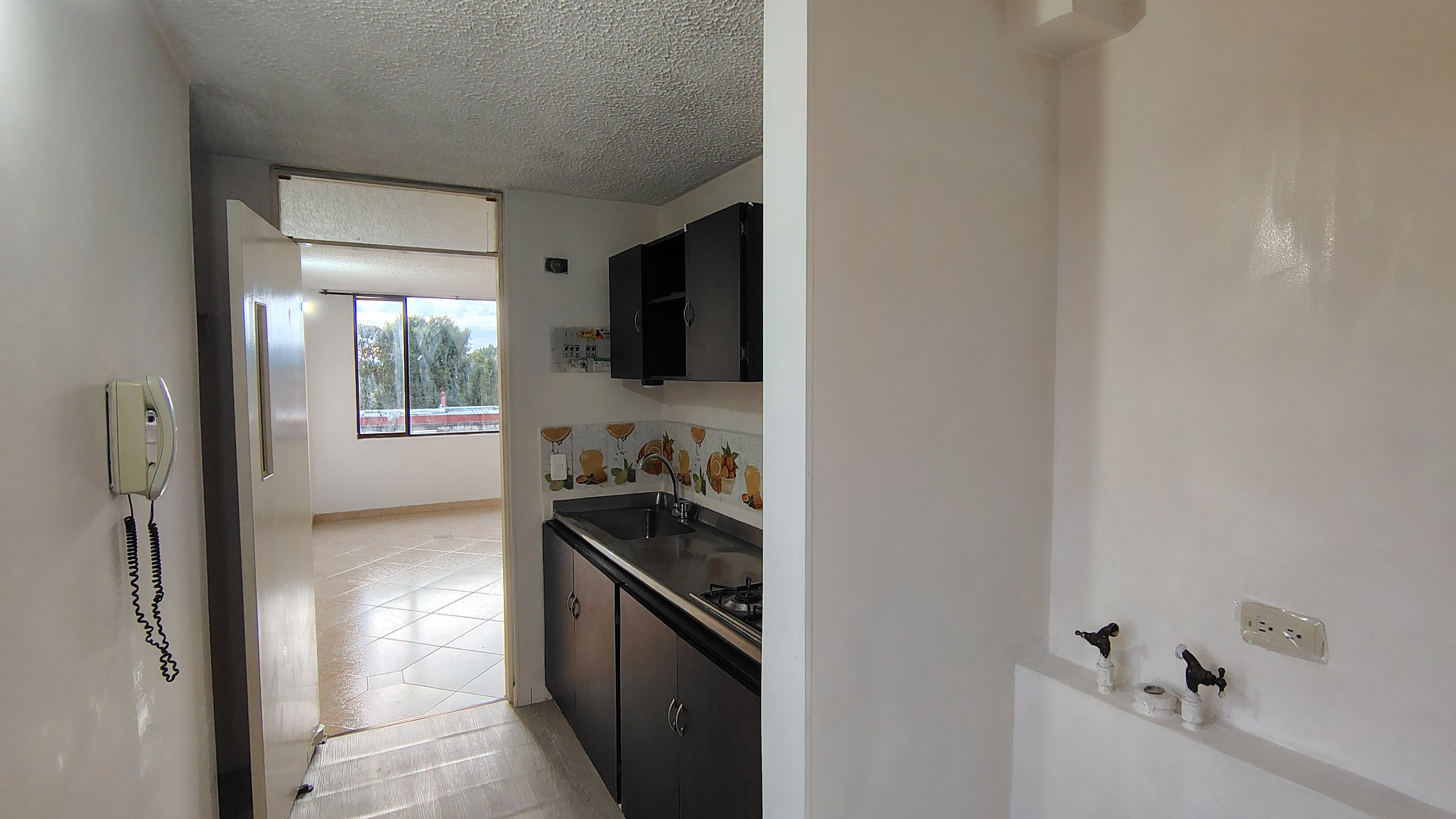 Apartamento en venta en Lombardia, Bogotá · foto 6 de 14