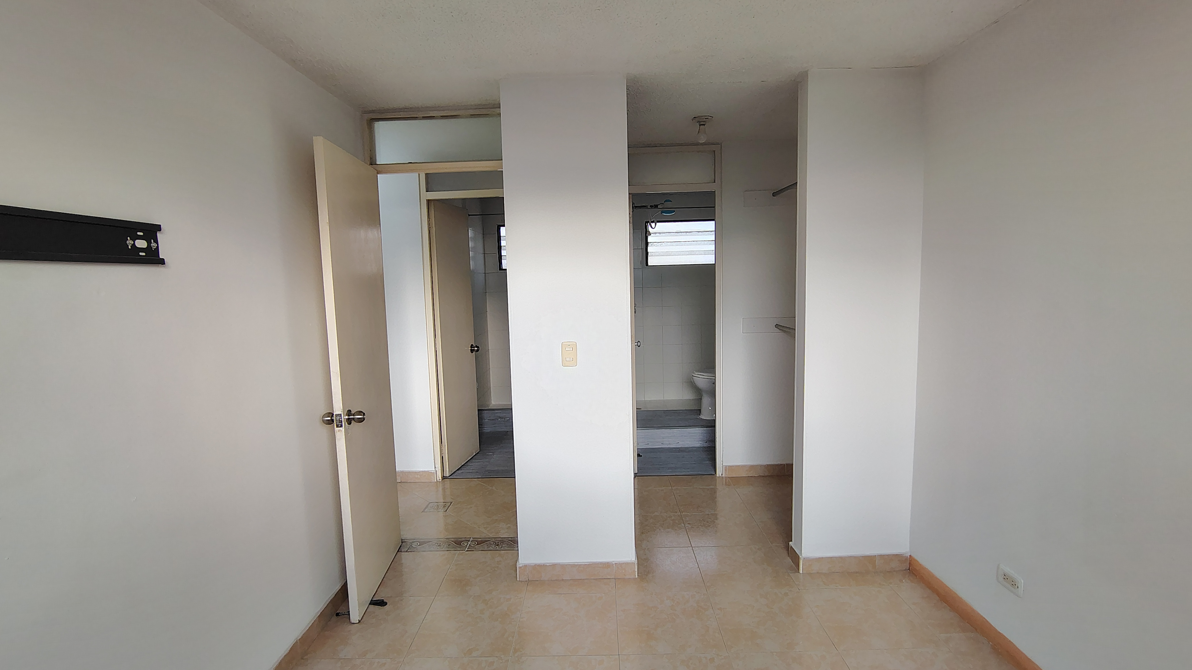 Apartamento en venta en Lombardia, Bogotá · foto 10 de 14