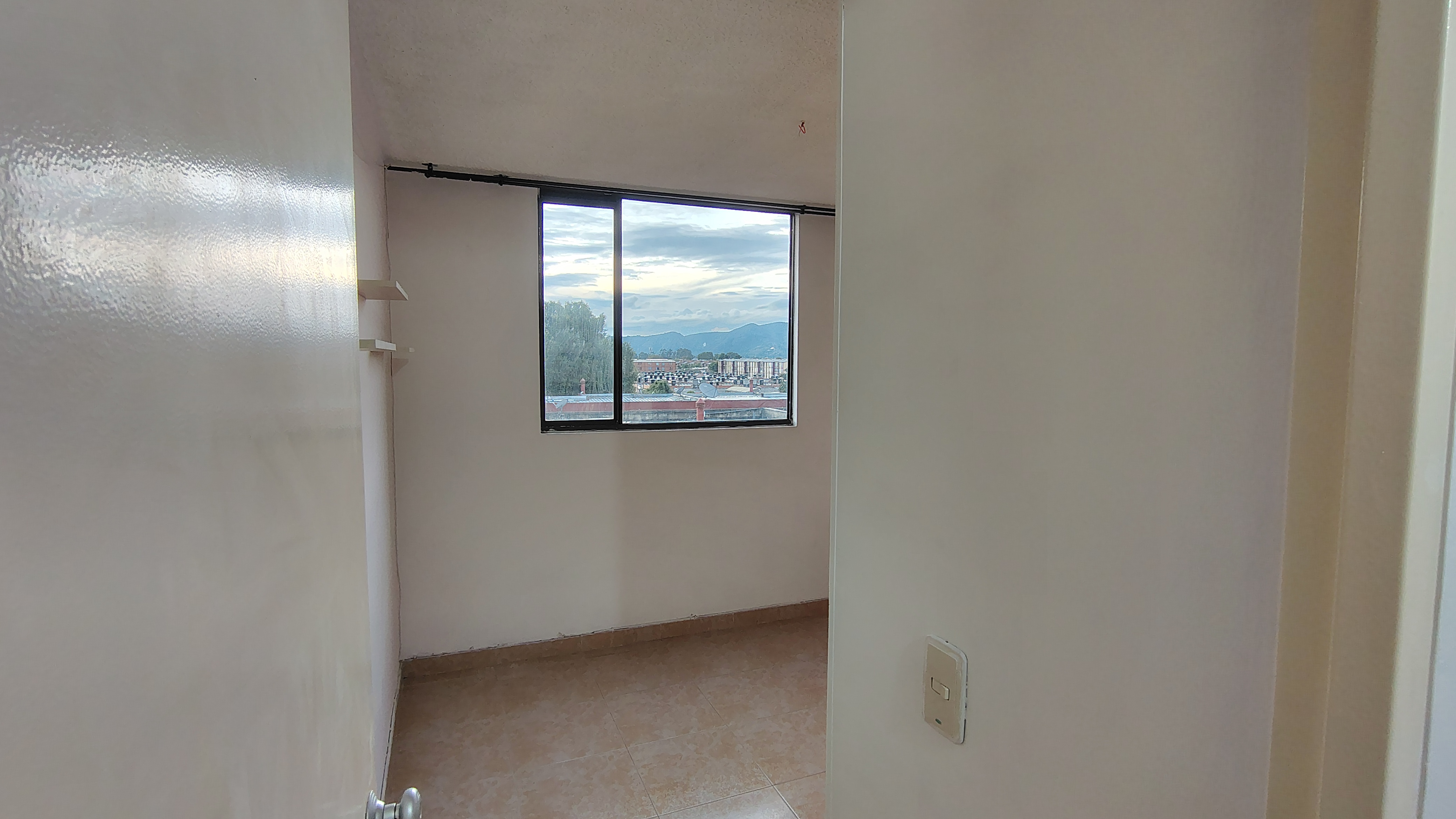 Apartamento en venta en Lombardia, Bogotá · foto 9 de 14
