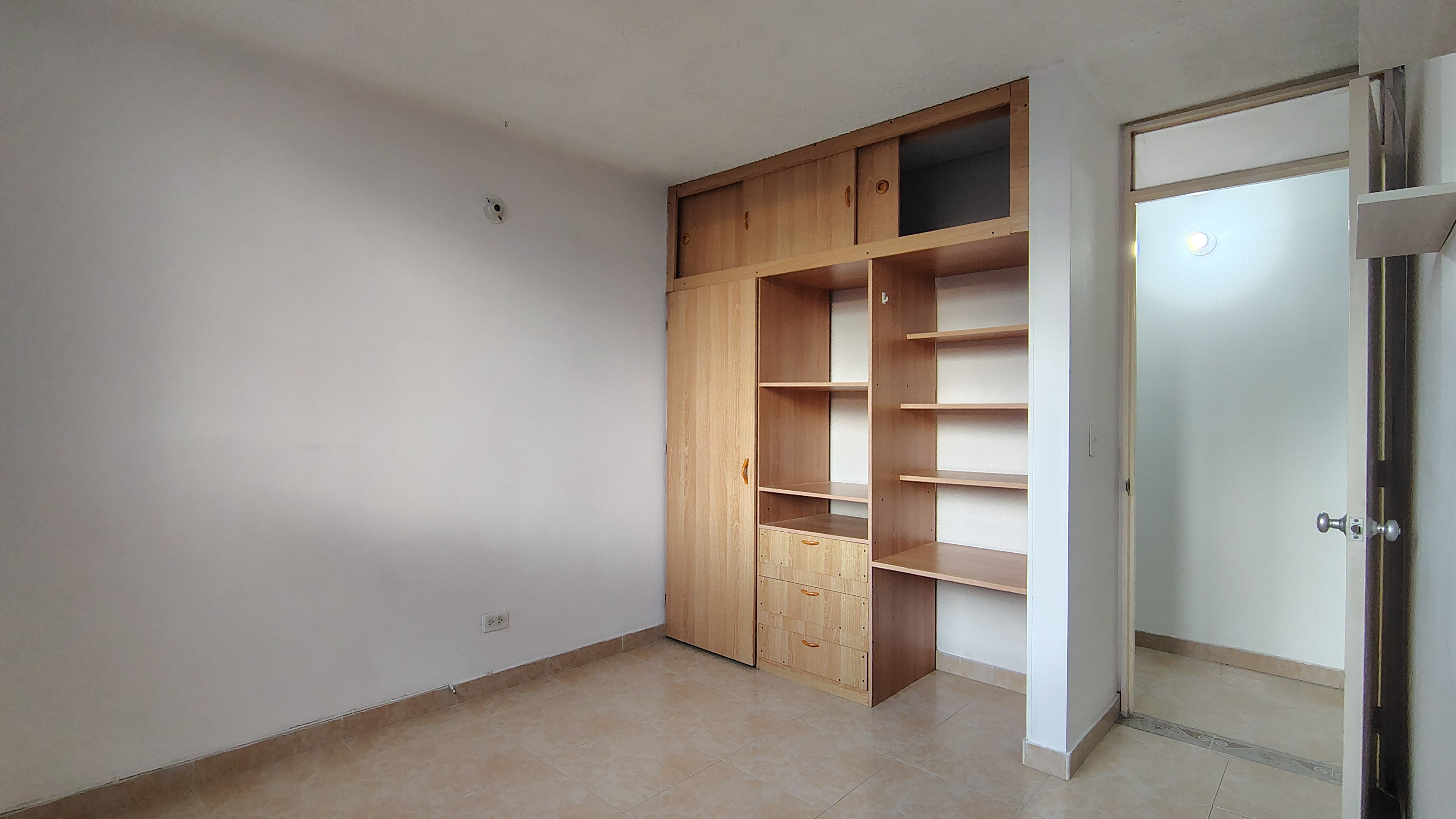 Apartamento en venta en Lombardia, Bogotá · foto 5 de 14