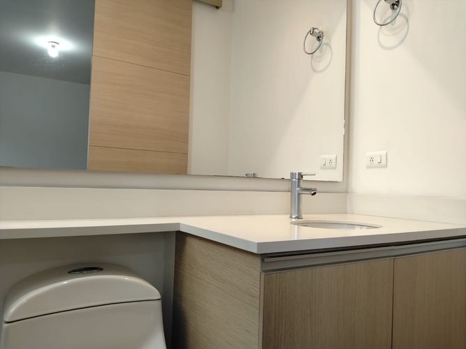 Apartamento de 2 alcobas en arriendo en El Poblado, Medellín, 127 m² · foto 19 de 20