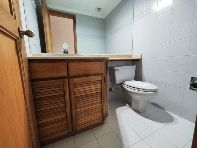 Apartamento de 3 alcobas en arriendo en Urbanización Las Cumbres, Medellín, 220 m² · foto 11 de 20