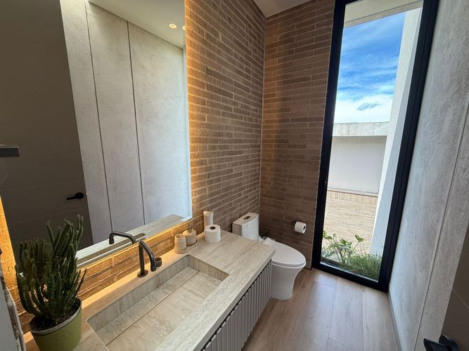 Casa de 5 alcobas en venta en Vía Las Palmas, Envigado, 512 m² · foto 2 de 24