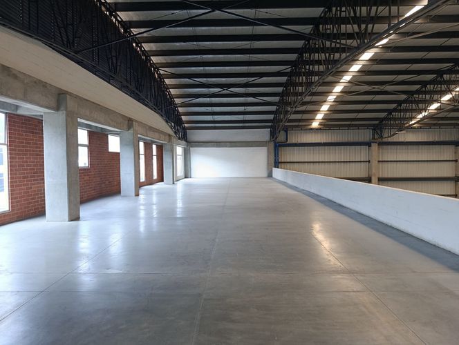 Bodega en arriendo en Copacabana, 1890 m² · foto 6 de 19
