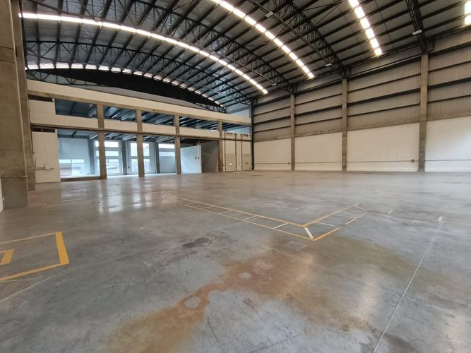 Bodega en arriendo en Copacabana, 1890 m² · foto 10 de 19