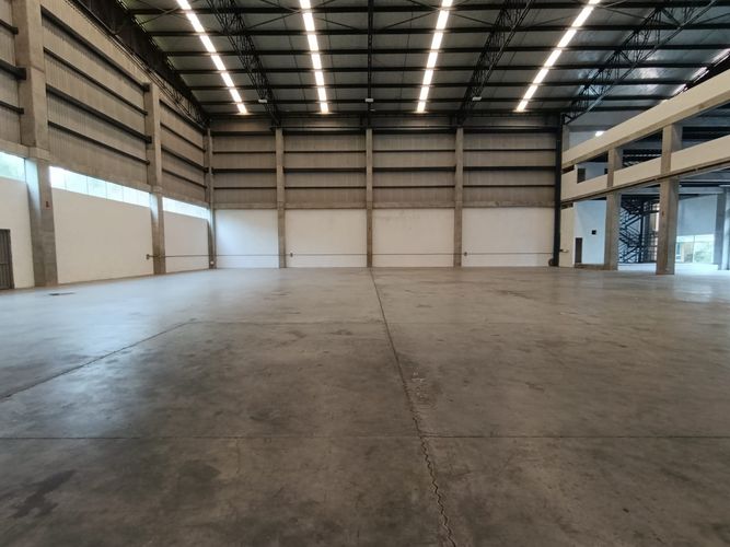 Bodega en arriendo en Copacabana, 1890 m² · foto 12 de 19