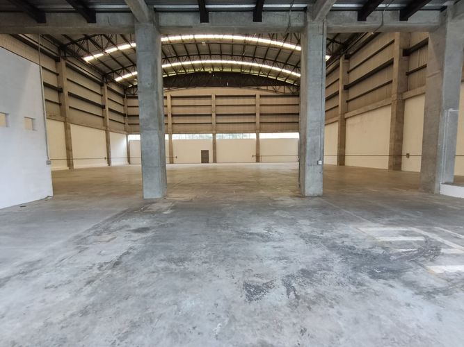 Bodega en arriendo en Copacabana, 1890 m² · foto 15 de 19