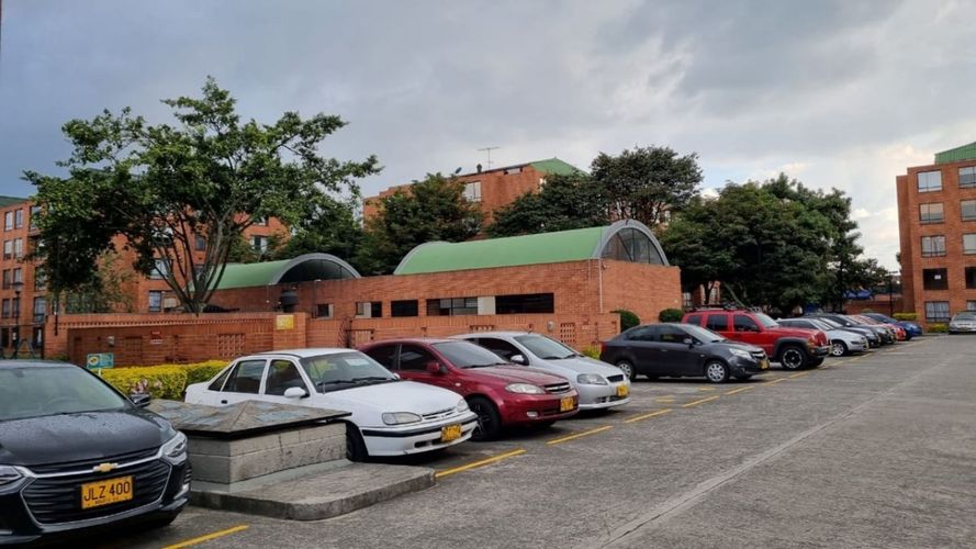 Apartamento de 2 alcobas en venta en La Isabela, Bogotá, 50 m² · foto 4 de 14
