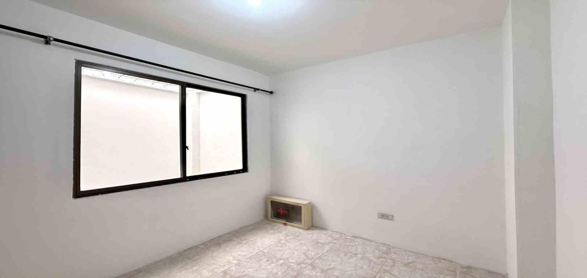 Casa en venta en Avenida 30 De Agosto, Pereira · foto 8 de 23