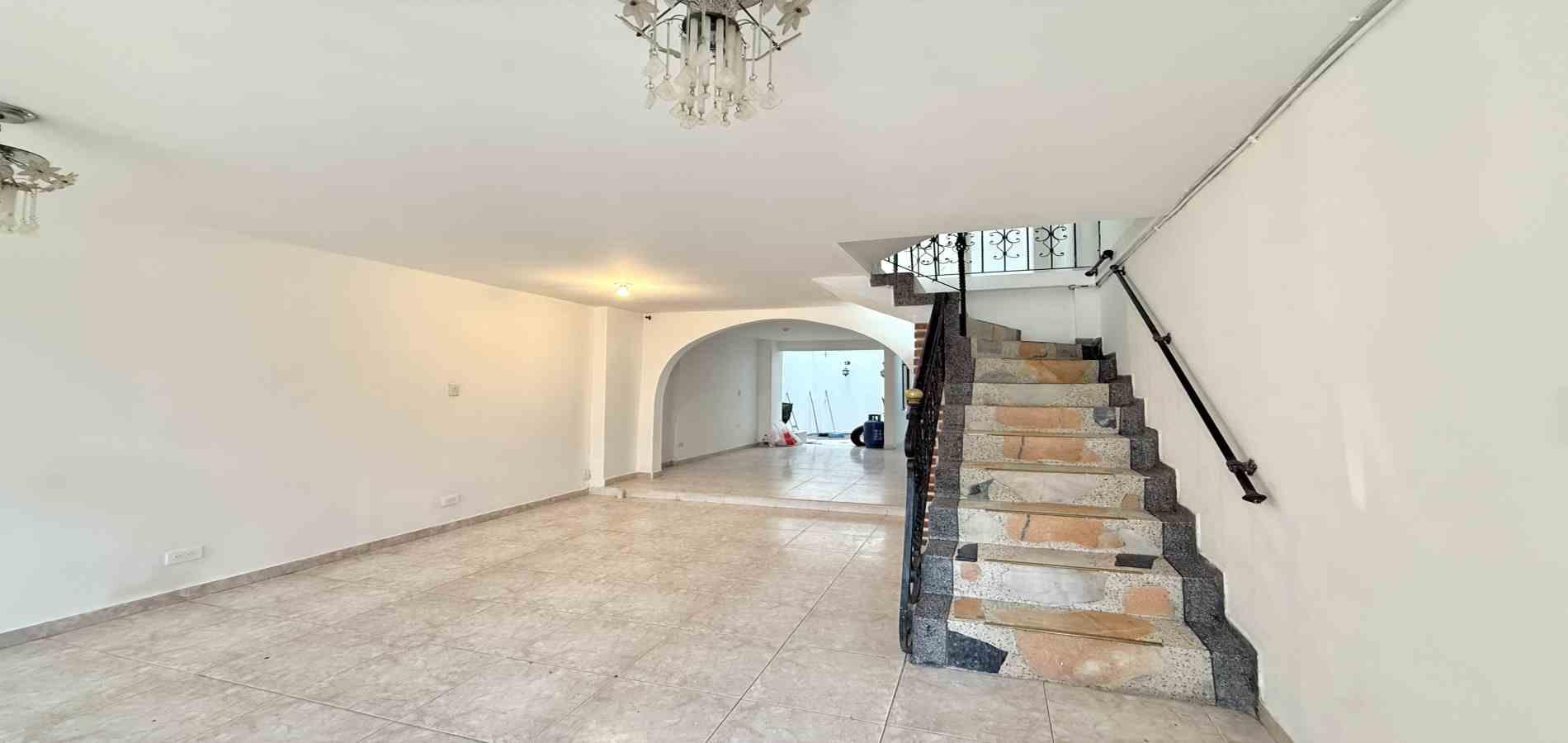 Casa en venta en Avenida 30 De Agosto, Pereira · foto 23 de 23