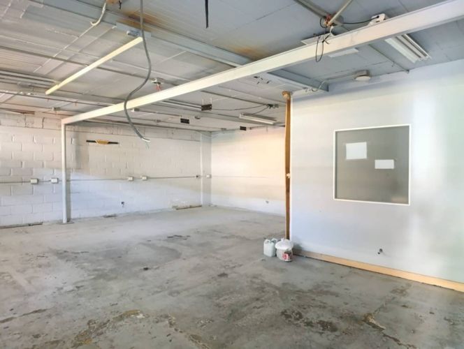 Bodega en venta en Laureles, Medellín, 285 m² · foto 6 de 13