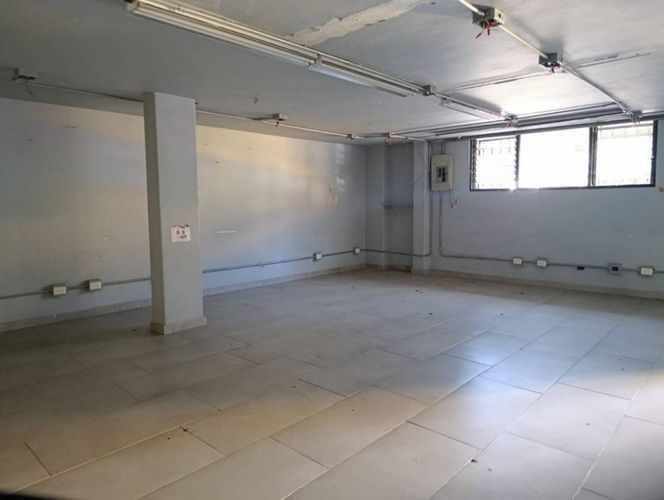 Bodega en venta en Laureles, Medellín, 285 m² · foto 8 de 13