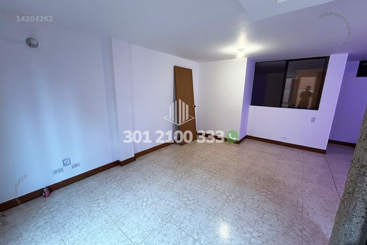 Casa de 3 alcobas en arriendo en Las Brujas, Envigado, 190 m² · foto 11 de 24