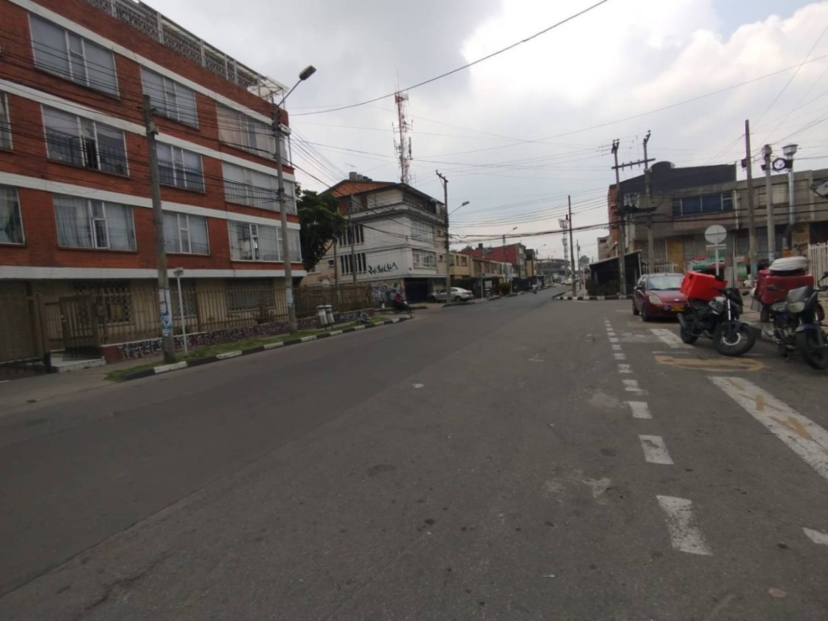 Apartamento en venta en Galerias, Bogotá · foto 13 de 23