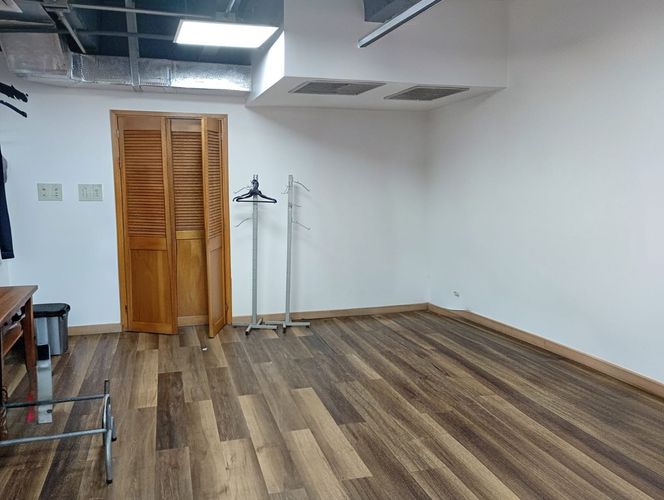 Oficina en arriendo en Manila, Medellín, 50 m² · foto 7 de 9