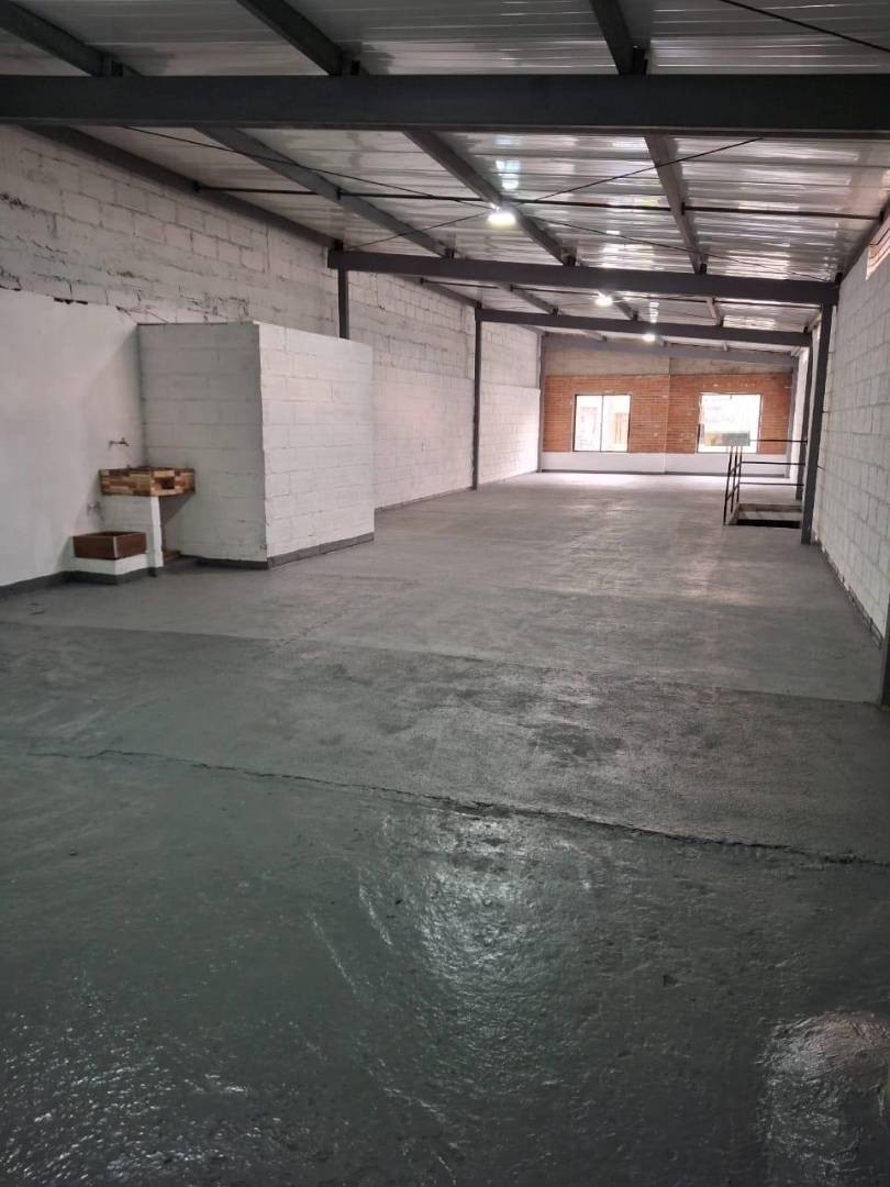 Warehouse for sale in Cristo rey, Medellín