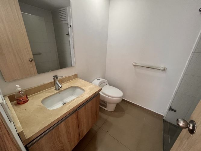 Apartamento de 3 alcobas en venta en Santa Isabel, Cali, 116 m² · foto 14 de 24