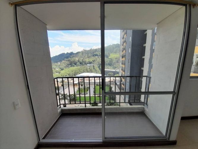 Apartamento de 2 alcobas en venta en Sierra Morena, La Estrella, 54 m² · foto 5 de 15
