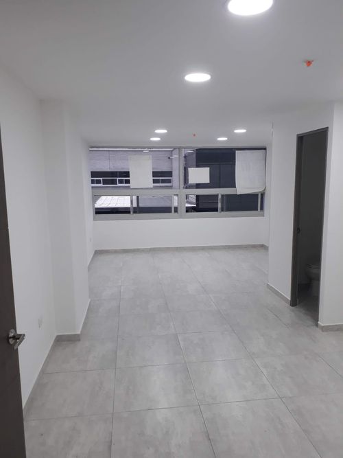 Oficina en arriendo en El Porvenir, Rionegro, 32 m² · foto 8 de 8
