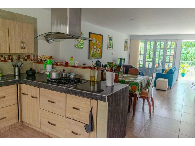 Casa de 4 alcobas en venta en Tejares De San Fernando, Cali, 408 m² · foto 8 de 22