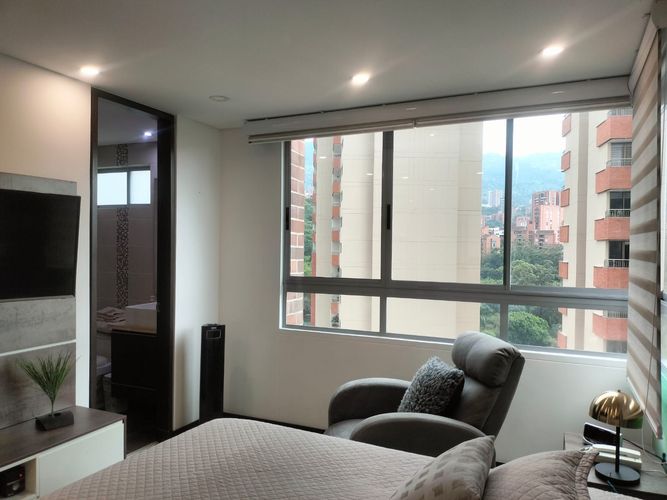 Apartamento de 2 alcobas en arriendo en El Poblado, Medellín, 145 m² · foto 10 de 17