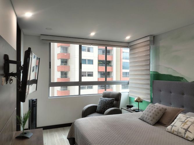 Apartamento de 2 alcobas en arriendo en El Poblado, Medellín, 145 m² · foto 9 de 17