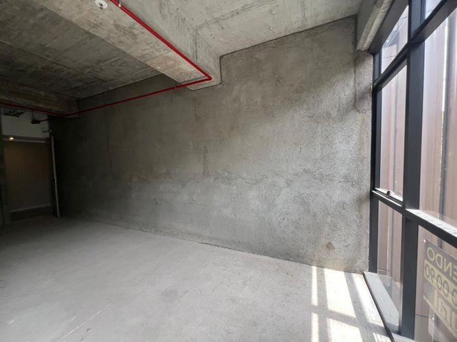 Oficina en arriendo en El Poblado, Medellín, 38 m² · foto 4 de 9