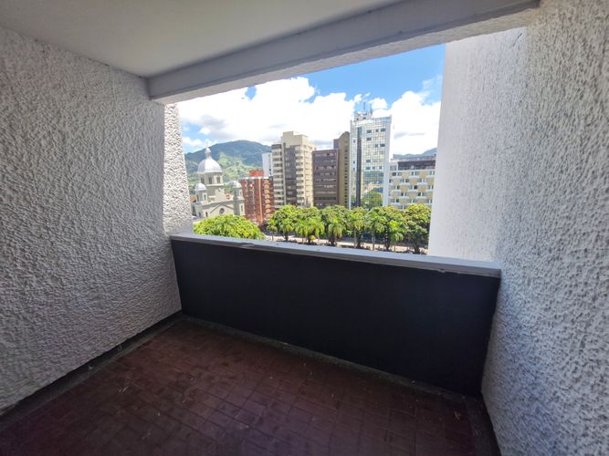 Oficina en arriendo en Sector Plaza De Bolivar, Pereira, 40 m² · foto 7 de 8