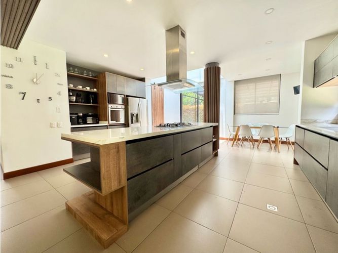 Casa de 3 alcobas en venta en Guaymaral, Bogotá, 360 m² · foto 7 de 24