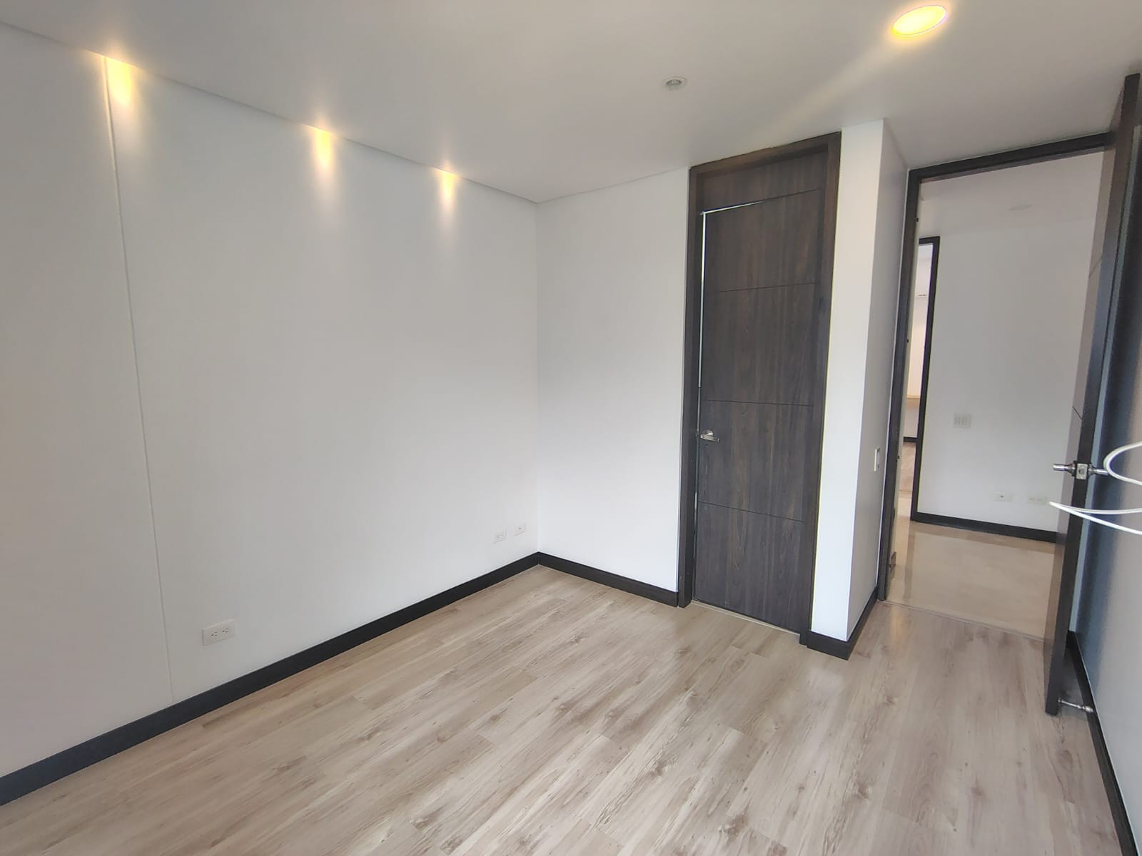 Apartamento en arriendo en El Poblado, Medellín · foto 14 de 19