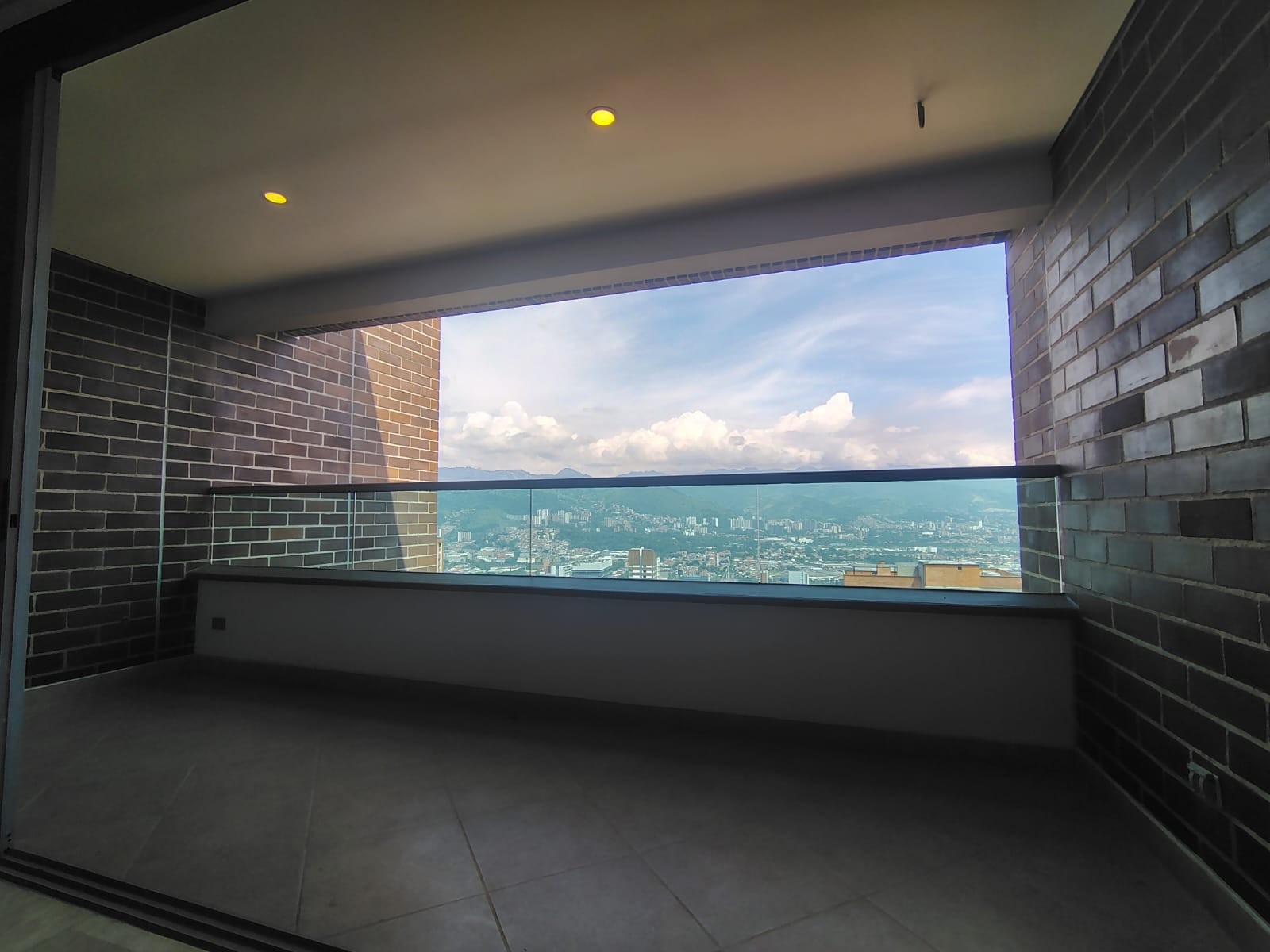 Apartamento en arriendo en El Poblado, Medellín · foto 19 de 19