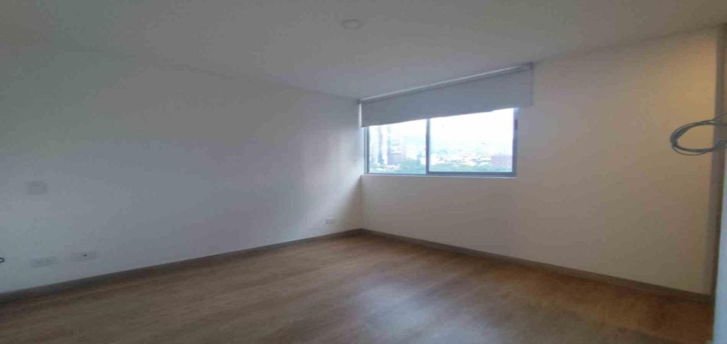 Apartamento de 2 alcobas en arriendo en San Lucas, Medellín, 76 m² · foto 8 de 11