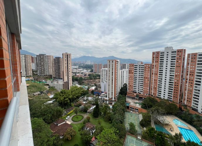 Apartamento de 2 alcobas en venta en Entreamigos, Sabaneta, 65 m² · foto 6 de 15