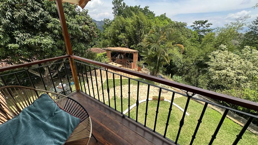 Casa de 4 alcobas en venta en Casiano, Floridablanca, 1685 m² · foto 3 de 11