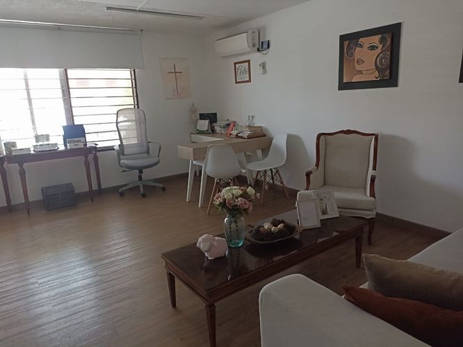 Casa de 6 alcobas en venta en El Porvenir, Barranquilla, 1396 m² · foto 2 de 16