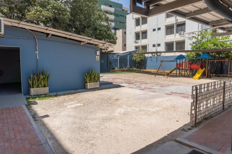 Casa de 6 alcobas en venta en El Porvenir, Barranquilla, 1396 m² · foto 9 de 16