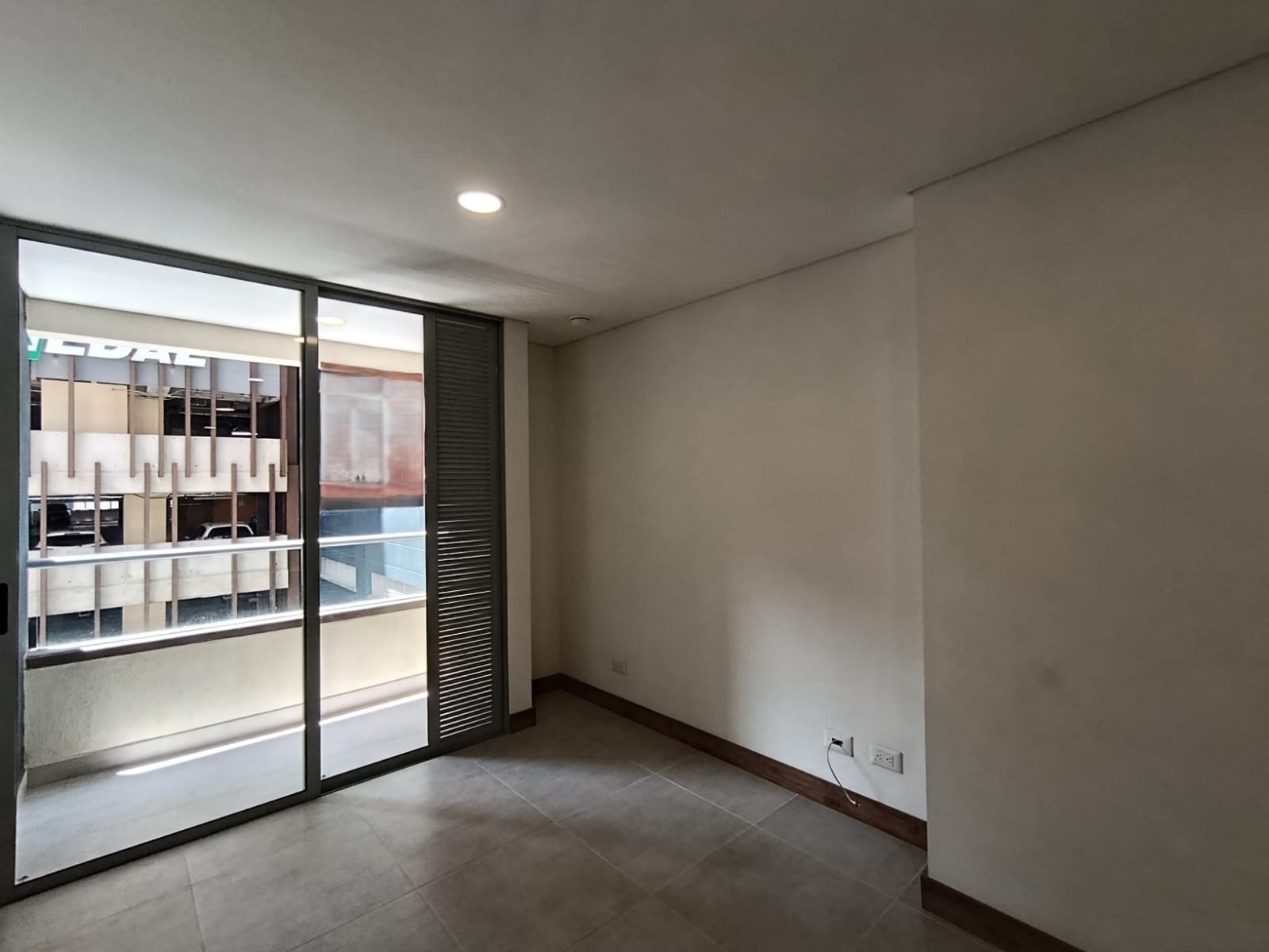 1BR Apartment in Simesa (47.5 m²) - 3