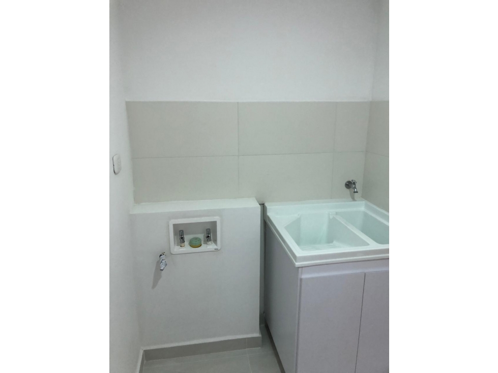 Apartamento en venta en Ciudad Alsacia, Bogotá · foto 7 de 12