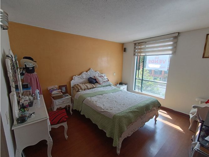 Casa de 3 alcobas en venta en Ciudad Salitre, Bogotá, 100 m² · foto 3 de 13