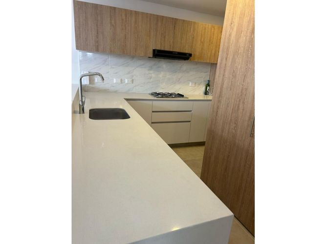 Apartamento en venta en Montevideo, Bogotá · foto 4 de 13