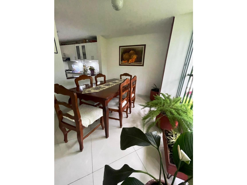 Apartamento en venta en Alferez Real, Cali · foto 8 de 18