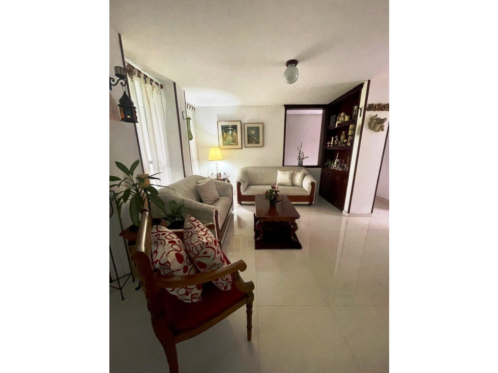 Apartamento en venta en Alferez Real, Cali · foto 13 de 18