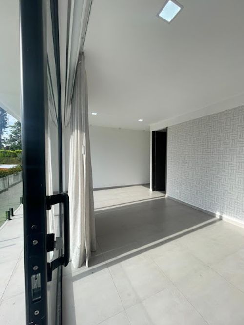Casa de 4 alcobas en venta en Tribunas Corcega, Pereira, 400 m² · foto 9 de 24
