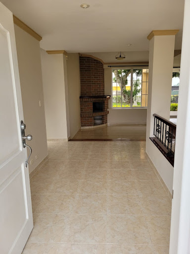 Casa en venta en Tribunas Corcega, Pereira · foto 9 de 24