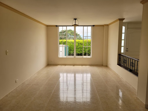Casa en venta en Tribunas Corcega, Pereira · foto 10 de 24